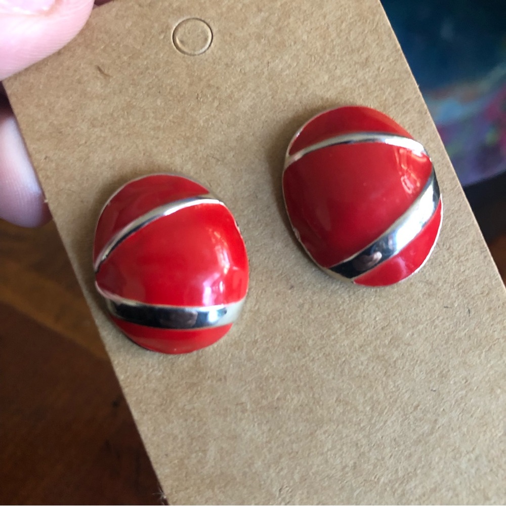 Vintage oval red enamel silver setting pierced earrings